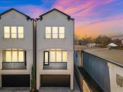 2013 Hickory St Houston, TX 77007