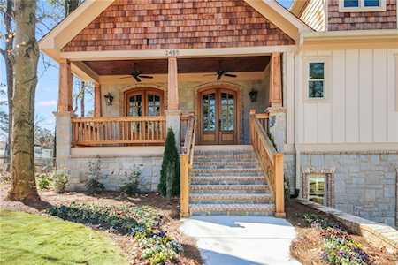 2485 Glenbonnie Dr Atlanta, GA 30360