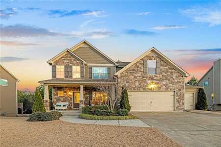 3915 Deer Run Dr Cumming, GA 30028