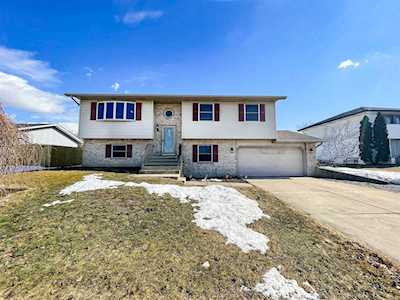13443 Finch Court Cedar Lake, IN 46303