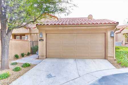 7203 Mission Hills Dr Las Vegas, NV 89113