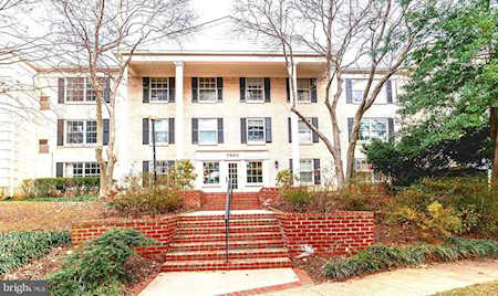 7600 Tremayne Place #202 Mclean, VA 22102