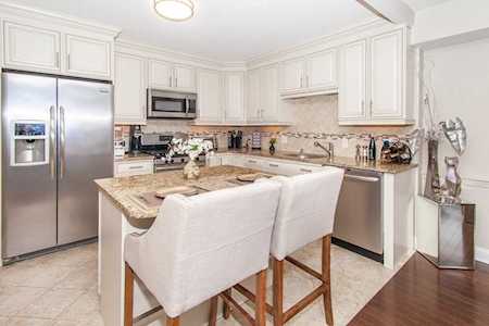 280 Boylston St #806 Newton, MA 02467