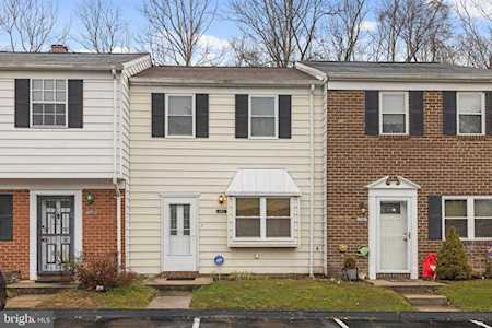 246 Candle Light Ln Glen Burnie, MD 21061