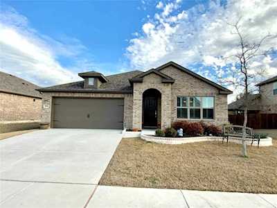 3005 Armstrong Street Denton, TX 76209
