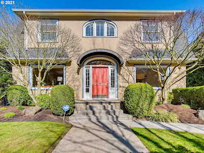 3923 SE Ash St Portland, OR 97214