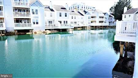 3303 Lakeside View Dr #2-2 Falls Church, VA 22041
