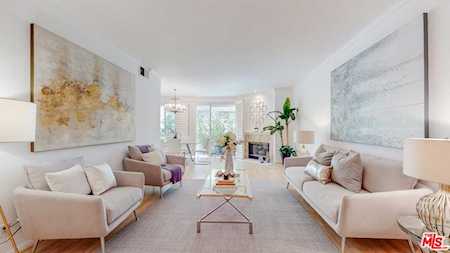 1161 Amherst Avenue #203 Los Angeles, CA 90049