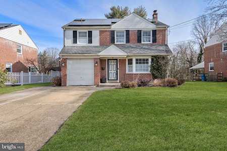 105 Colwick Rd Cherry Hill, NJ 08002