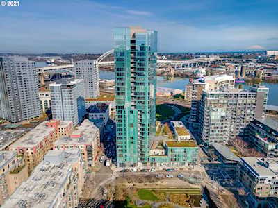 1075 NW Northrup St #220 Portland, OR 97209