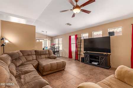 5006 W Glass Lane Laveen, AZ 85339