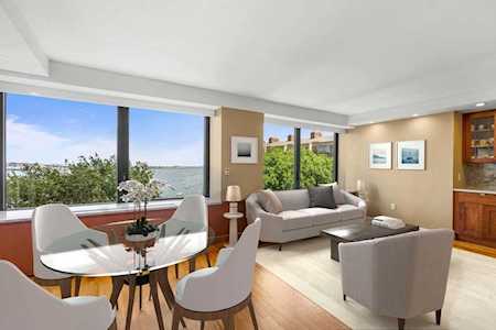 65 E. India Row #6E Boston, MA 02110