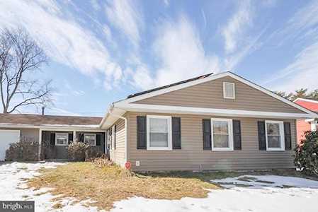 59 Echohill Ln Willingboro, NJ 08046