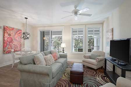9300 Baytowne Wharf Blvd #UNIT 207-9 Miramar Beach, FL 32550