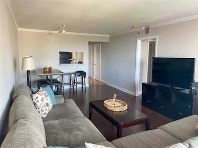 2870 Pharr Court South NW #702 Atlanta, GA 30305