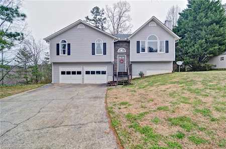 158 Woodland Ct Canton, GA 30114
