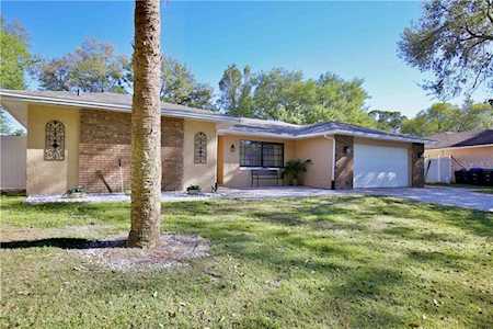 8458 Shady Glen Dr Orlando, FL 32819