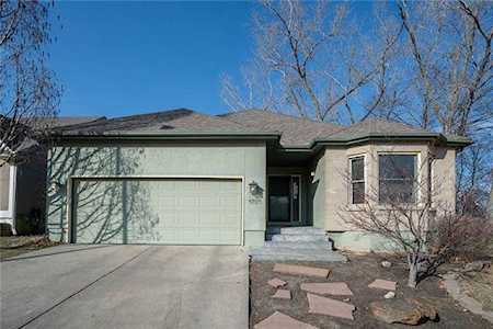 4704 NW 59th Ct Kansas City, MO 64151