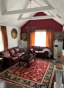 98 Palm St North Providence, RI 02904