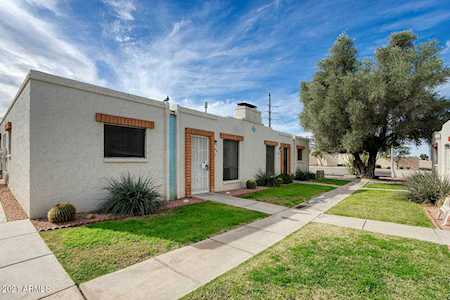 8016 E Oak Street Scottsdale, AZ 85257