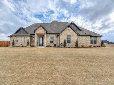 1164 Pulchella Way Newcastle, OK 73065