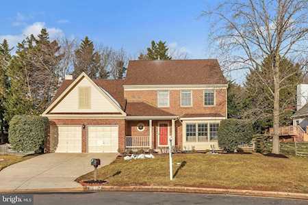 3020 Hughsmith Ct Herndon, VA 20171