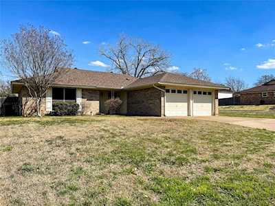 1422 Breckenridge Road Mansfield, TX 76063