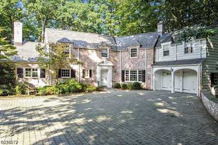 32 Dellwood Dr Madison Boro, NJ 07940