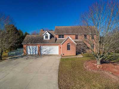 1247 W Slate Ridge Drive Canal Winchester, OH 43110
