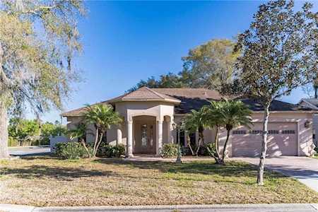 2297 Lake Francis Dr Apopka, FL 32712