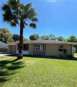 1615 17th Ave W Bradenton, FL 34205