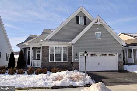 16 Candlebrook Ln Oley, PA 19547