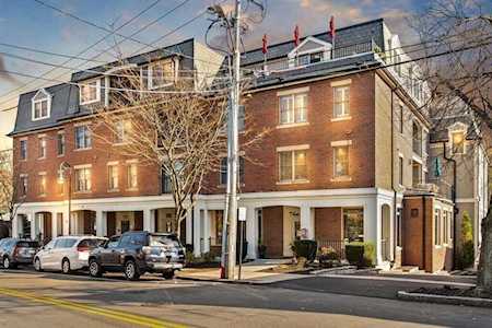 36 Central Ave #6 Milton, MA 02186