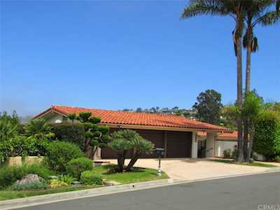 1413 Via Davalos Palos Verdes Estates, CA 90274