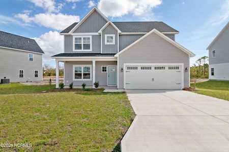 446 Elgin Road Hubert, NC 28539