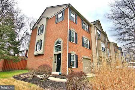 3811 Early Glow Ln Bowie, MD 20716