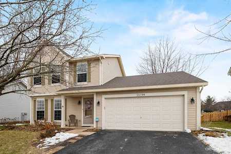 2794 Jenna Circle Montgomery, IL 60538