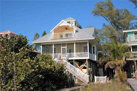 8798 Grand Ave Placida, FL 33946