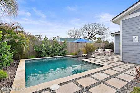 524 Barbara Ln Jacksonville Beach, FL 32250