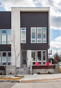 2890 W Parkside Place Denver, CO 80221