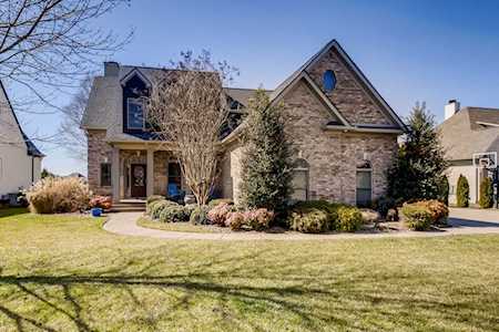 1202 Potter Ln Gallatin, TN 37066