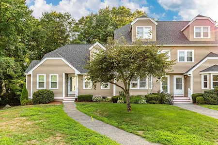 216 Merrimack Meadows Ln #216 Tewksbury, MA 01876