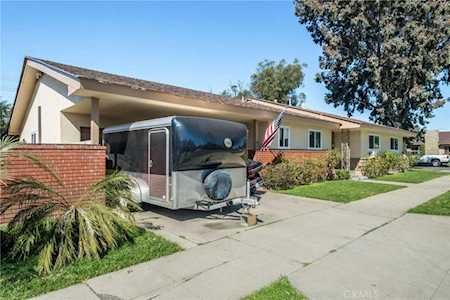 5969 Brayton Long Beach, CA 90805