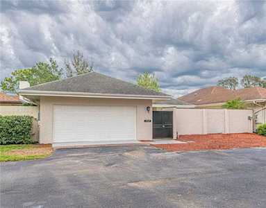 2509 Sweetwater Country Club Dr #2 Apopka, FL 32712