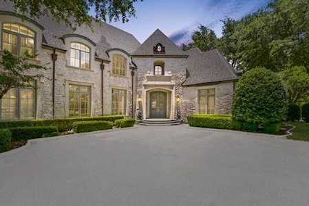 3513 Twin Lakes Way Plano, TX 75093