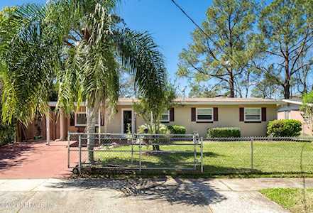 2358 Betsy Dr Jacksonville, FL 32210