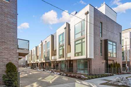 1906 N Campbell Ave #B Chicago, IL 60647