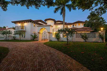 8060 Twin Lake Drive Boca Raton, FL 33496
