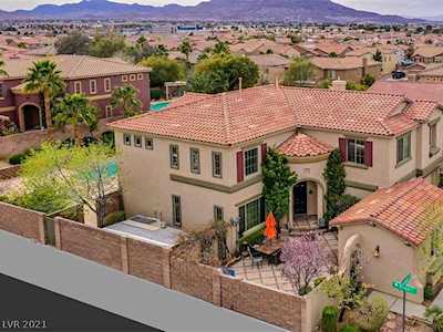 865 Wintersweet Rd Henderson, NV 89015