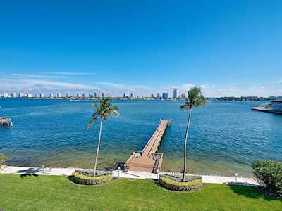 3040 Lake Shore Drive #504 Riviera Beach, FL 33404
